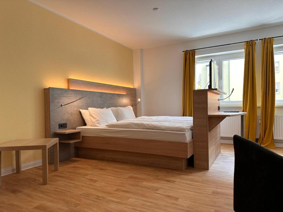 Ferienwohnungen Gaststaette Brauhaus Zwickau Gmbh Екстериор снимка